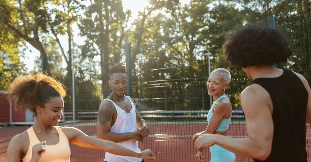 Les avantages de jouer au padel en groupe